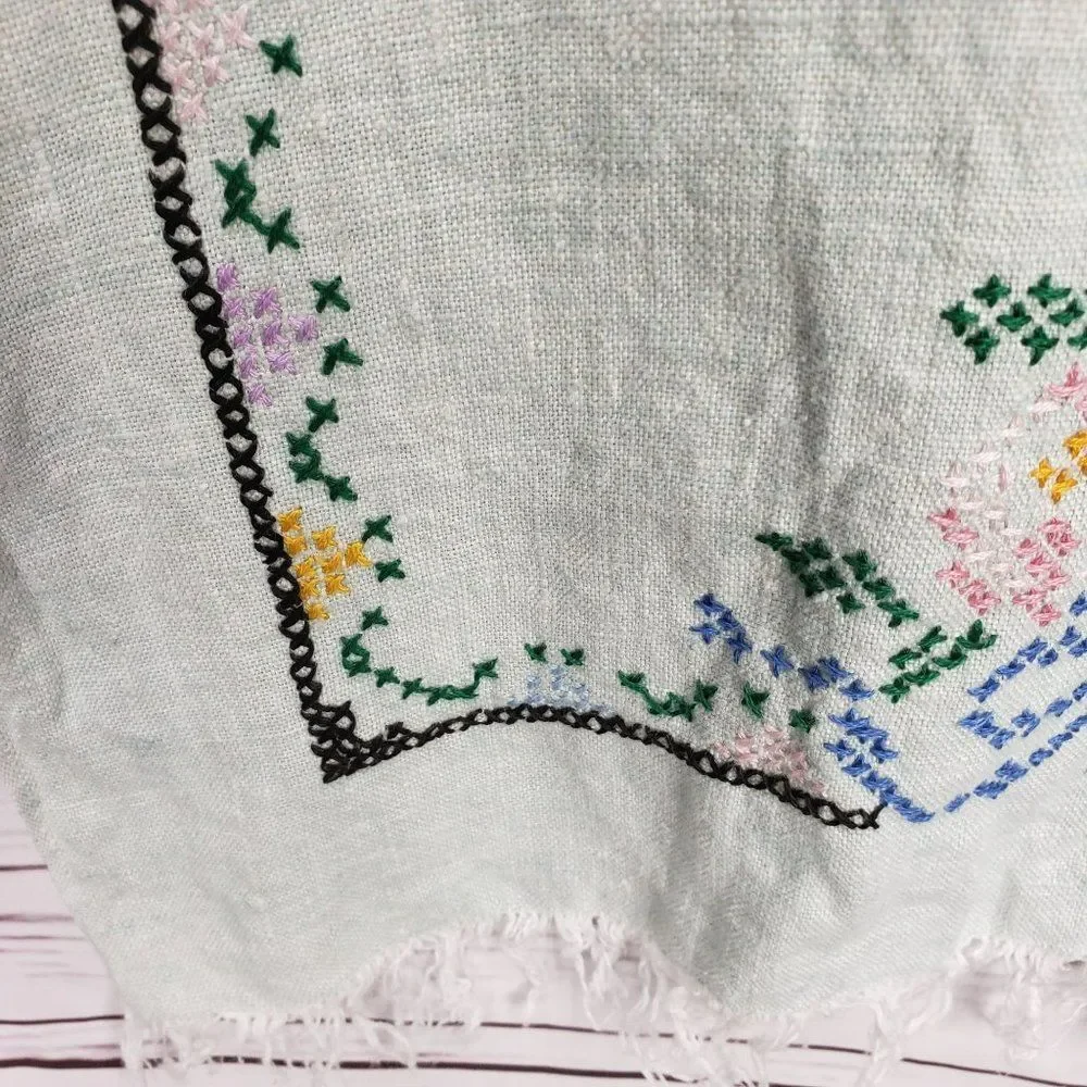 Vintage Dresser Scarf Table Runner Floral Handmade Hand Stitched‎ Fringe Green